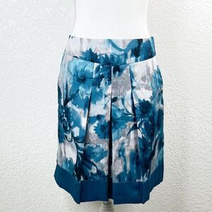 Ann Taylor Petite Blue White Floral Zip Pockets Pleated Lined Skirt Size 2P